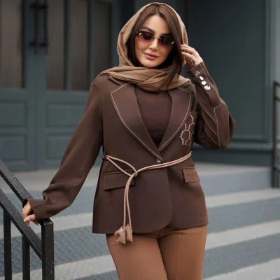 خرید کت کمربنددار کرپ قهوه ای مدل دلفان